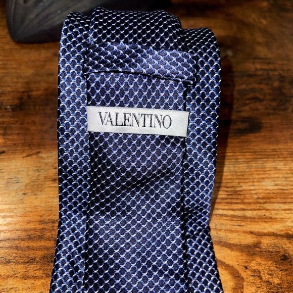 Valentino Other - Valentino Silver Blue with White Geo Pattern Silk